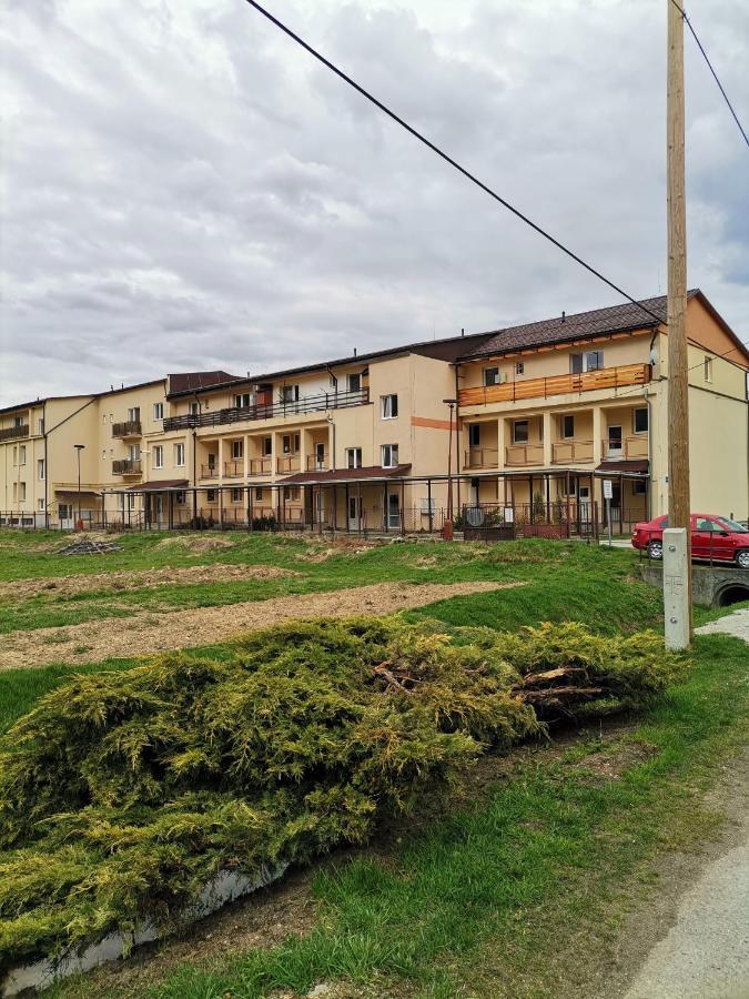 Apartman Family S Vyhladom Na Choc Lúčky Buitenkant foto
