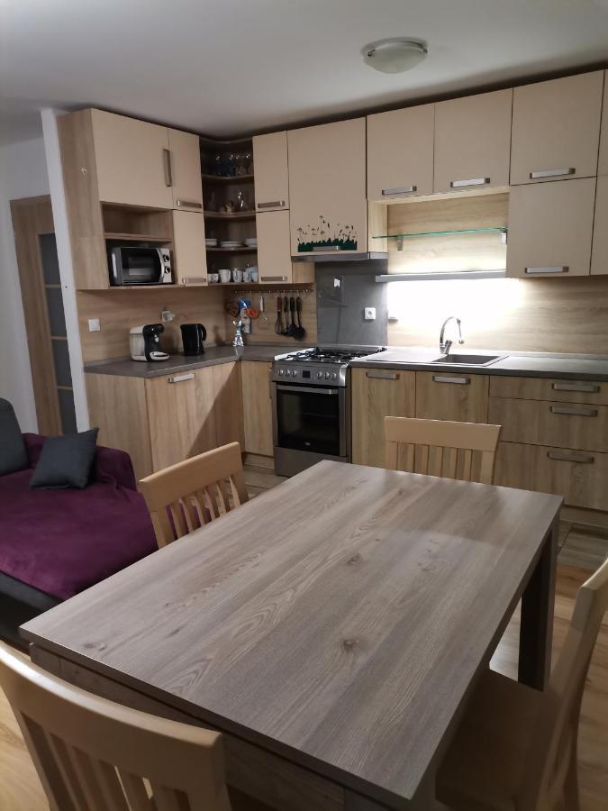 Apartman Family S Vyhladom Na Choc Lúčky Buitenkant foto